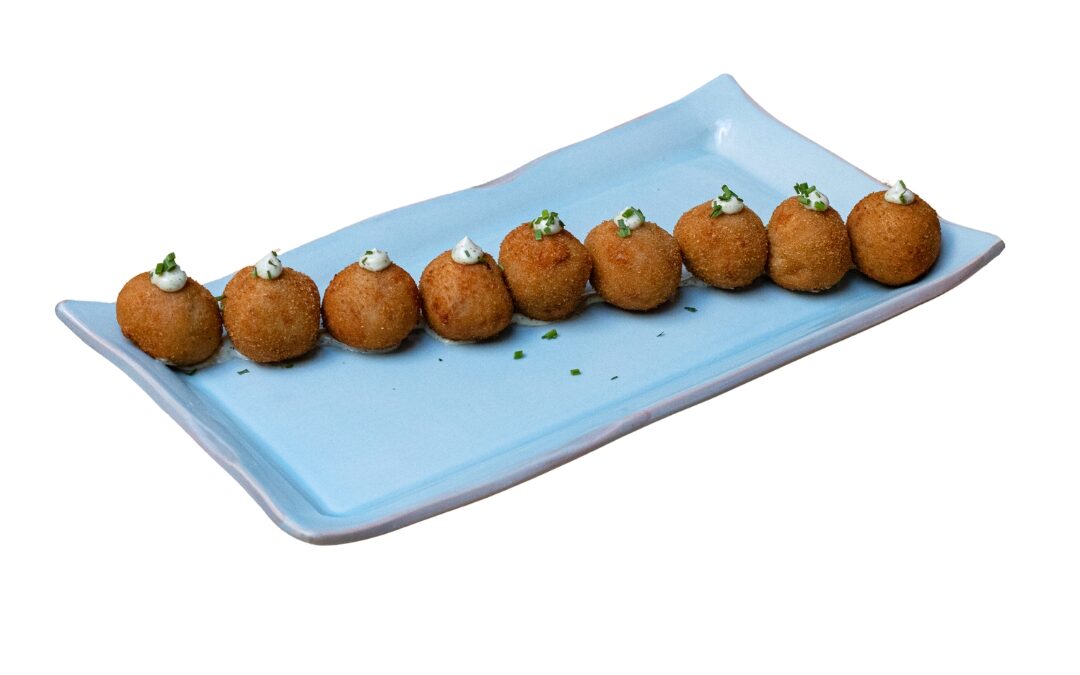 🌟 ¡Nuevas! Croquetas de cordero a la miel con mayonesa de finas hierbas